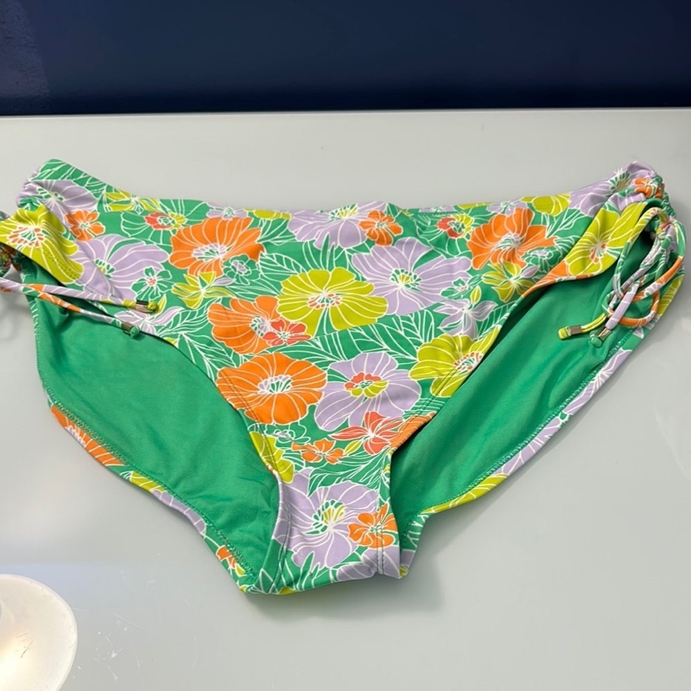 NWOT Time and Tru Bikini Bottoms